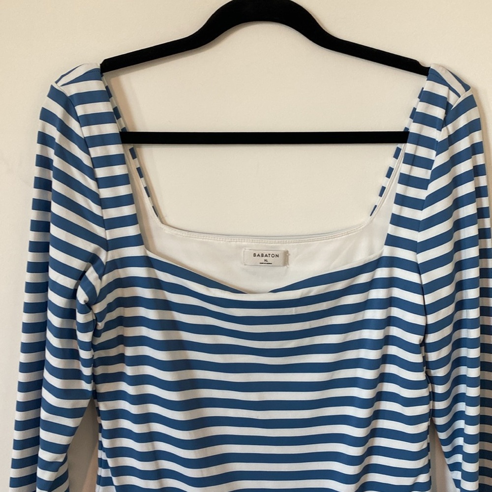 NWOT Aritizia Babaton bodysuit
